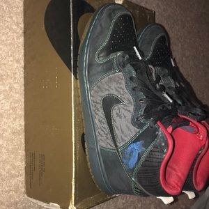 Nike SB Dunks High Twin Peaks